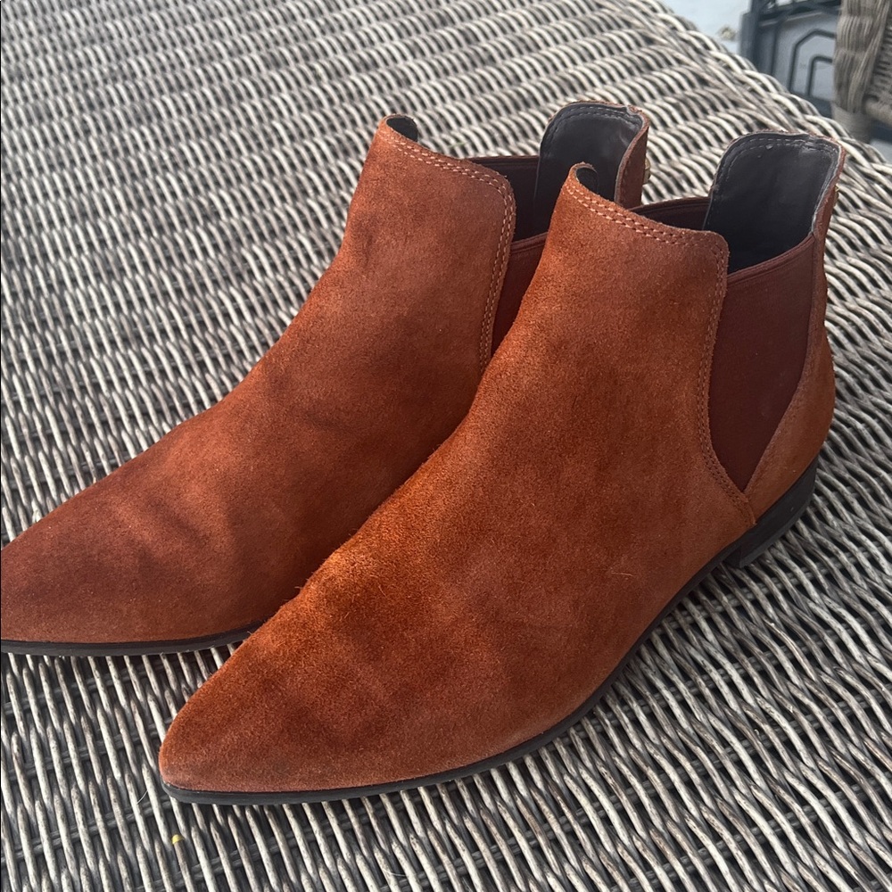Cole Haan Suede Chelsea Boots - Brown like new